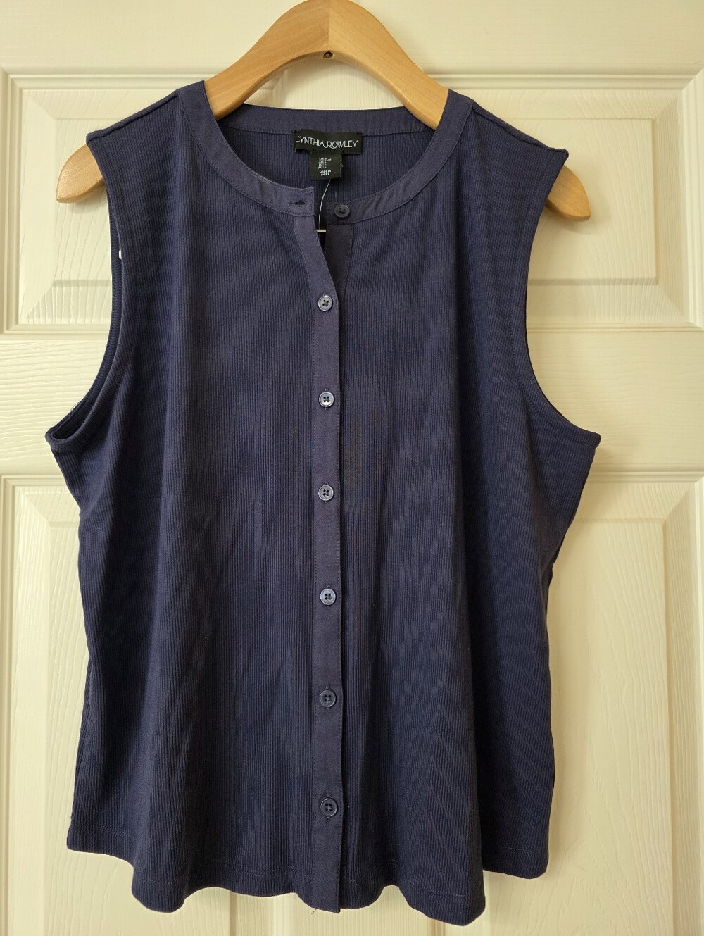Cynthia Rowley Navy Ribbed Sleeveless Button-Down Top